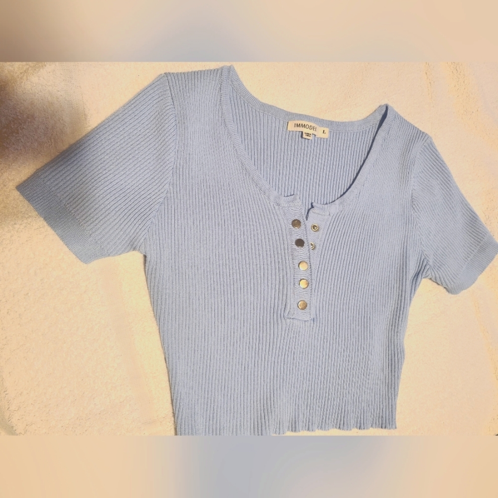 Immodel Crop Top
